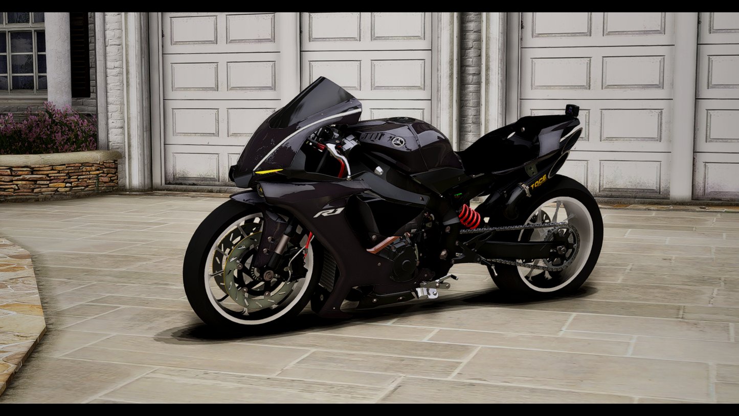 YAMAHA R1 STREET RACER 2019 | Debadged