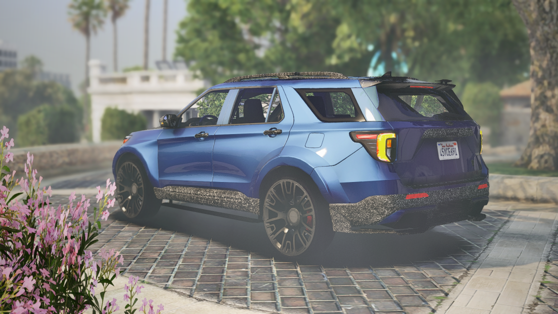 Ford Explorer Mansory Carbon | Debadged